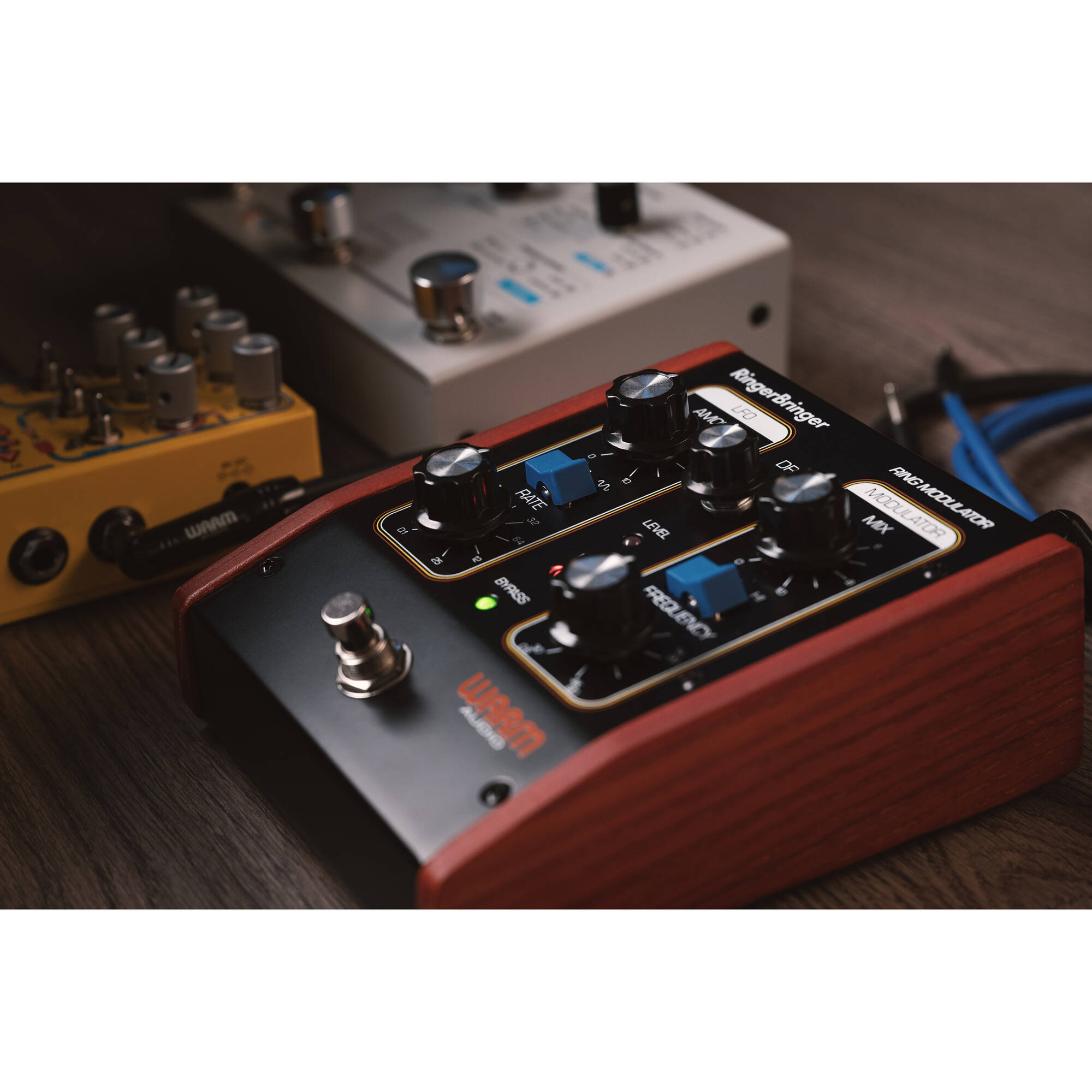 Warm Audio RingerBringer Analog Ring Modulation Pedal