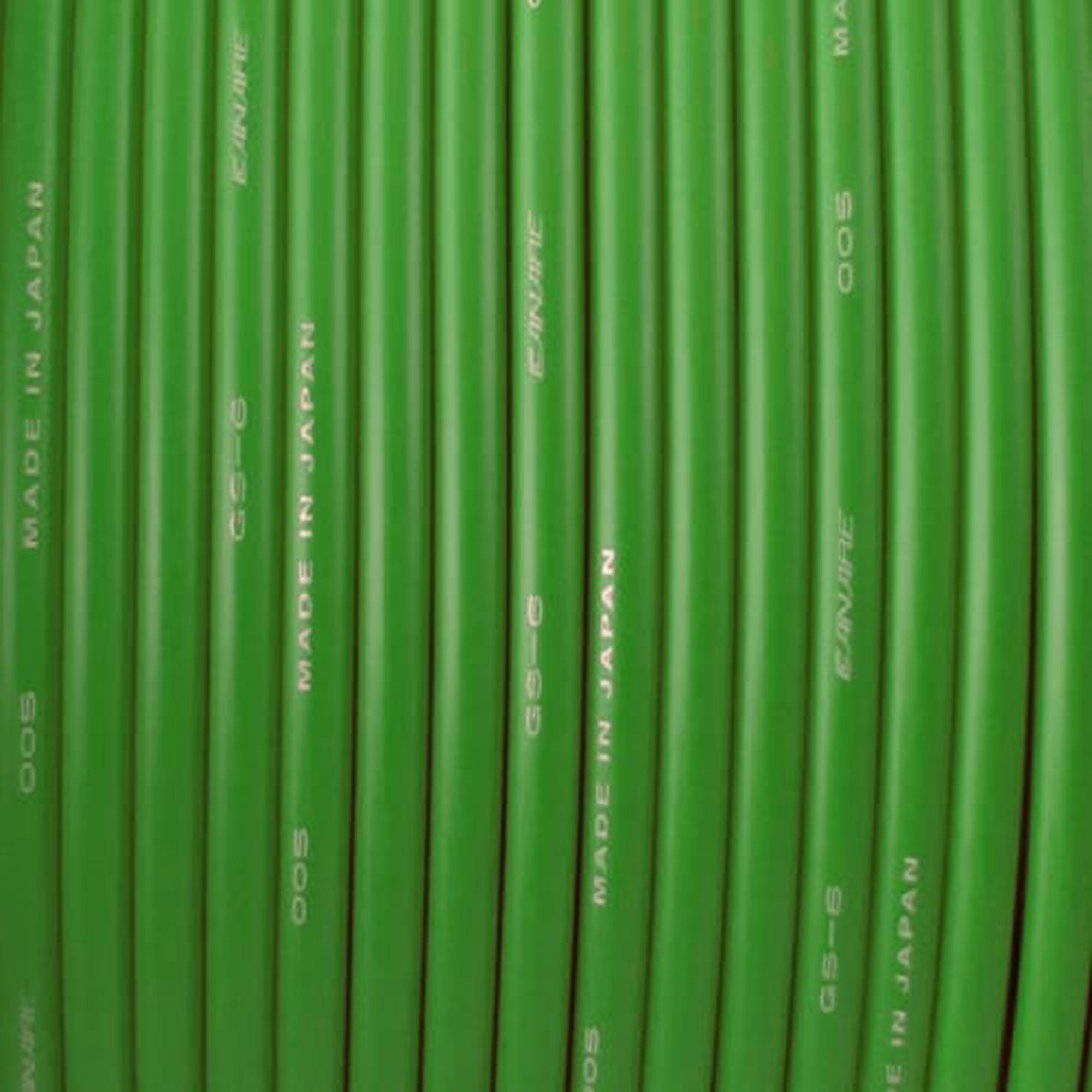 Canare GS-6 OFC Guitar, Keyboard and Instrument Cable (Green, By the Foot)