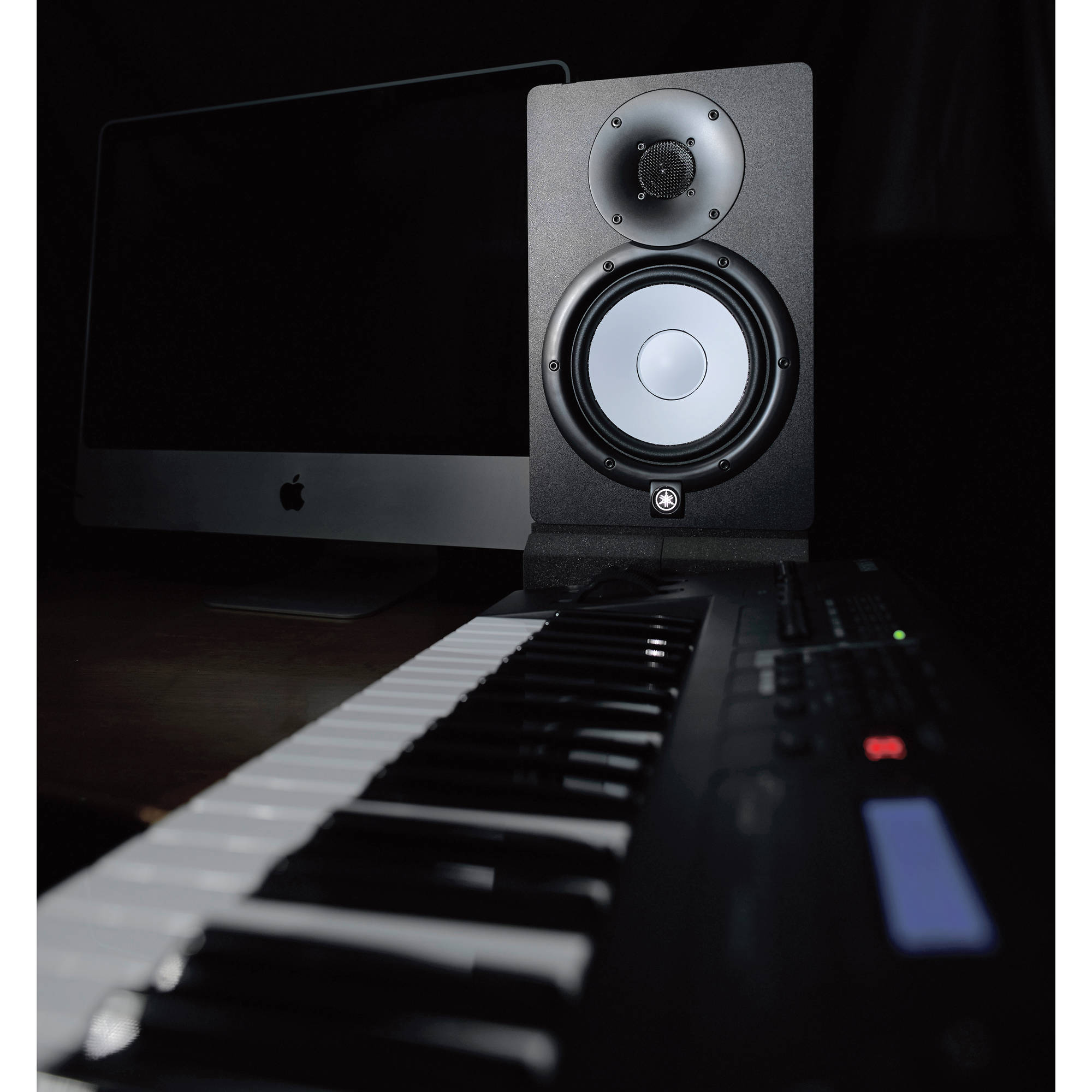 Yamaha HS7 6.5" Active Studio Monitor (Single, Black)