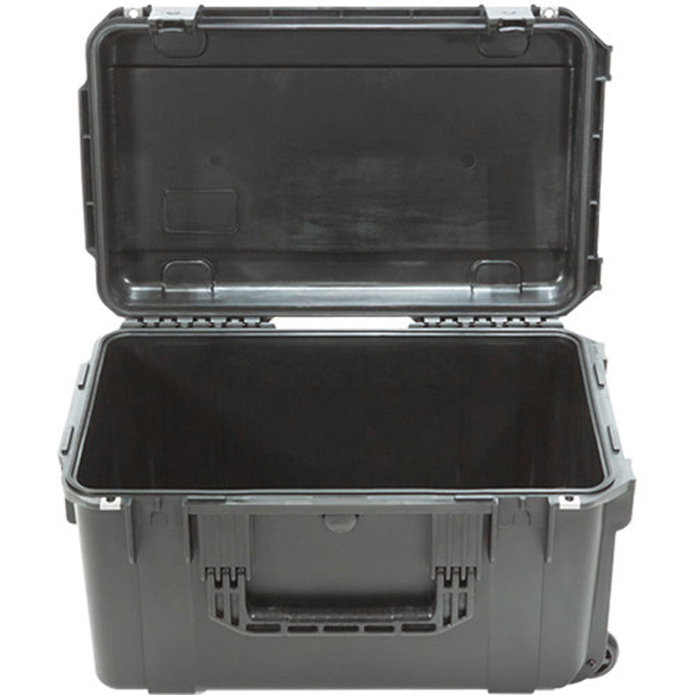 SKB 3i-2213-12BE iSeries Waterproof Case with Wheels (Empty)