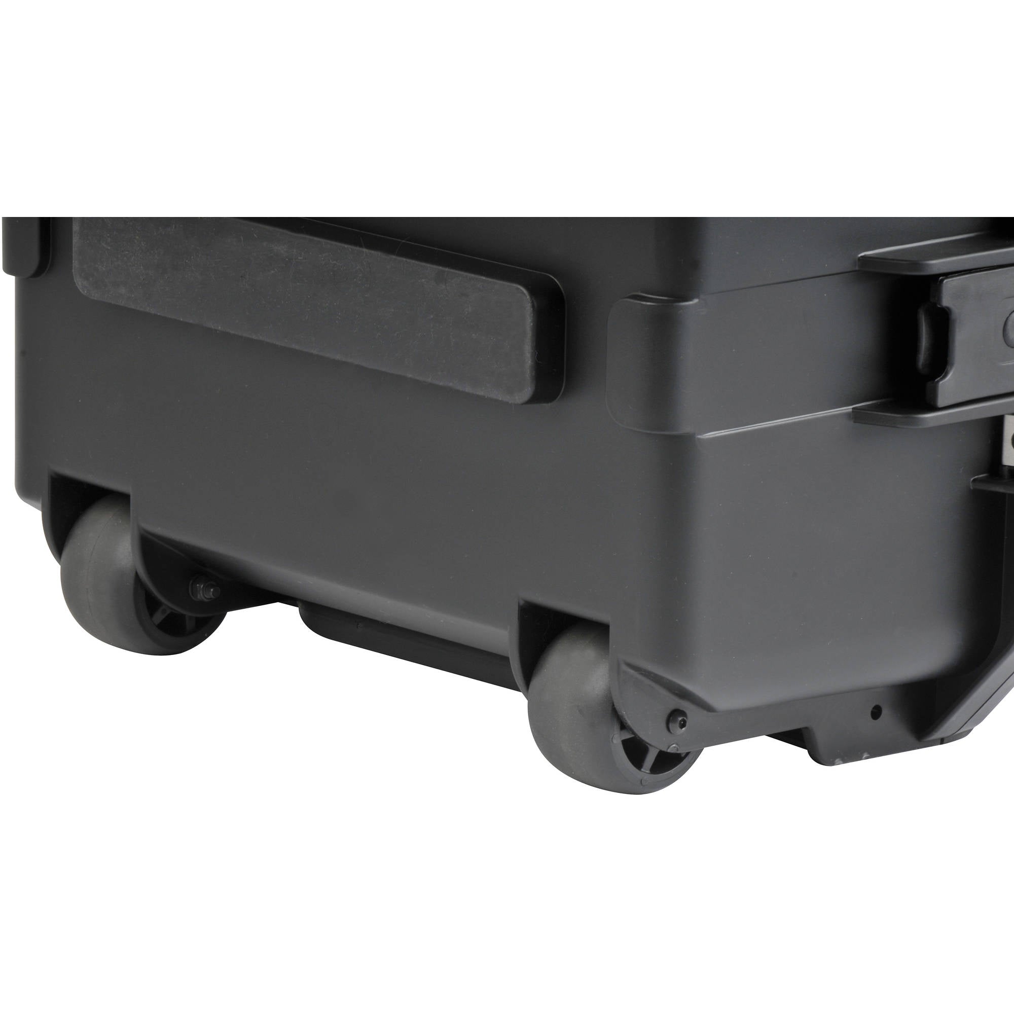 SKB 3i-5616-9B-E iSeries Waterproof Case with Wheels (Empty)