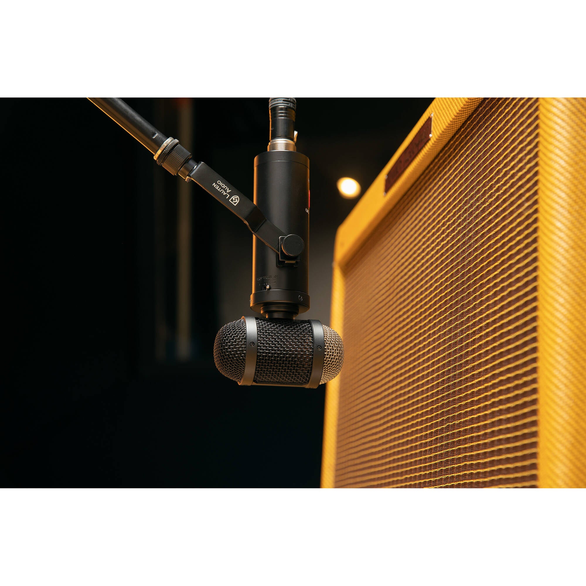 Lauten Audio LS-308 Noise Rejecting, High-Dynamic Range Large-Diaphragm Condenser Microphone