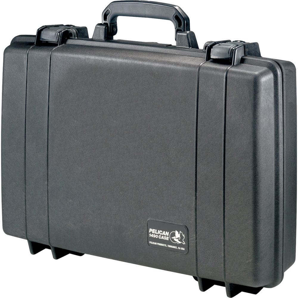 Pelican 1490 Protector Laptop Case with Foam (Black)