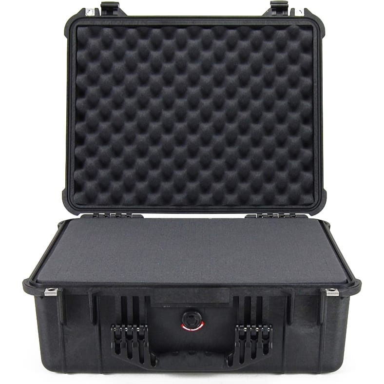 Pelican 1550 Protector Case with Foam (Black)