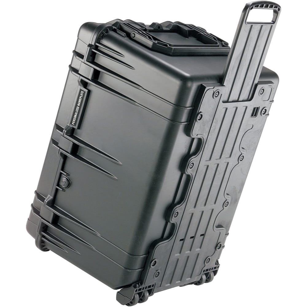 Pelican 1660 Protector Case with Foam (Black)