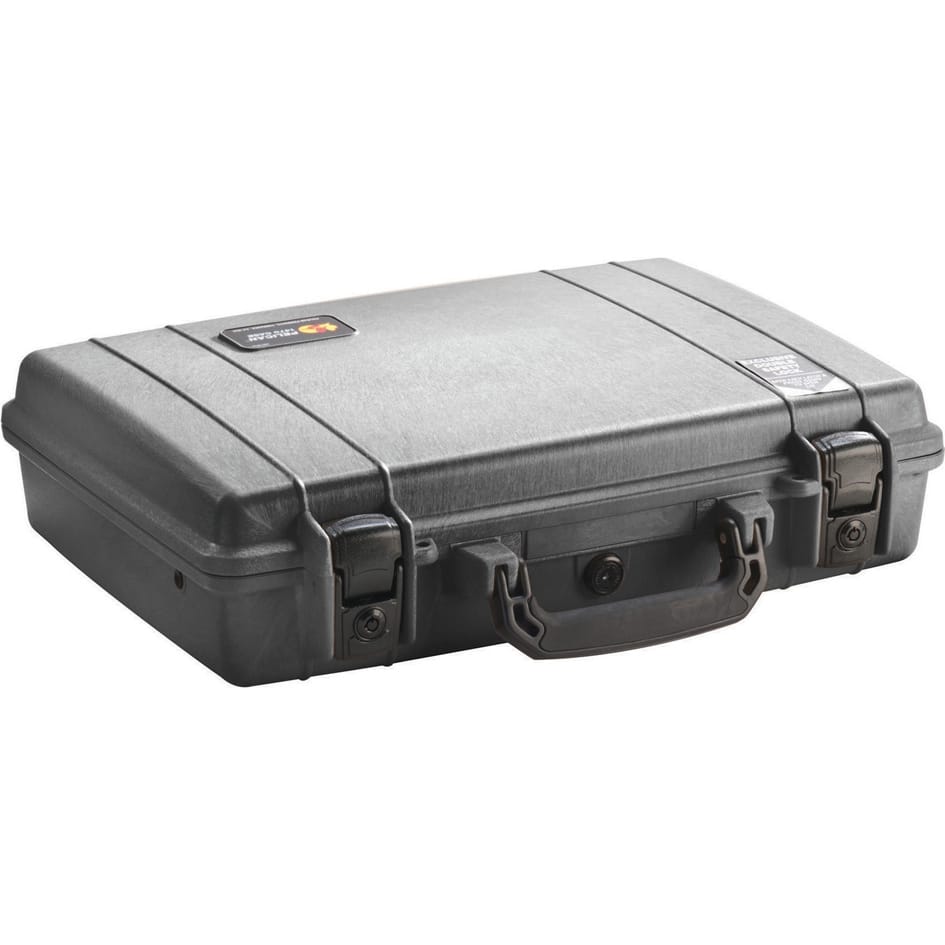 Pelican 1470 Protector Laptop Case with Foam (Black)