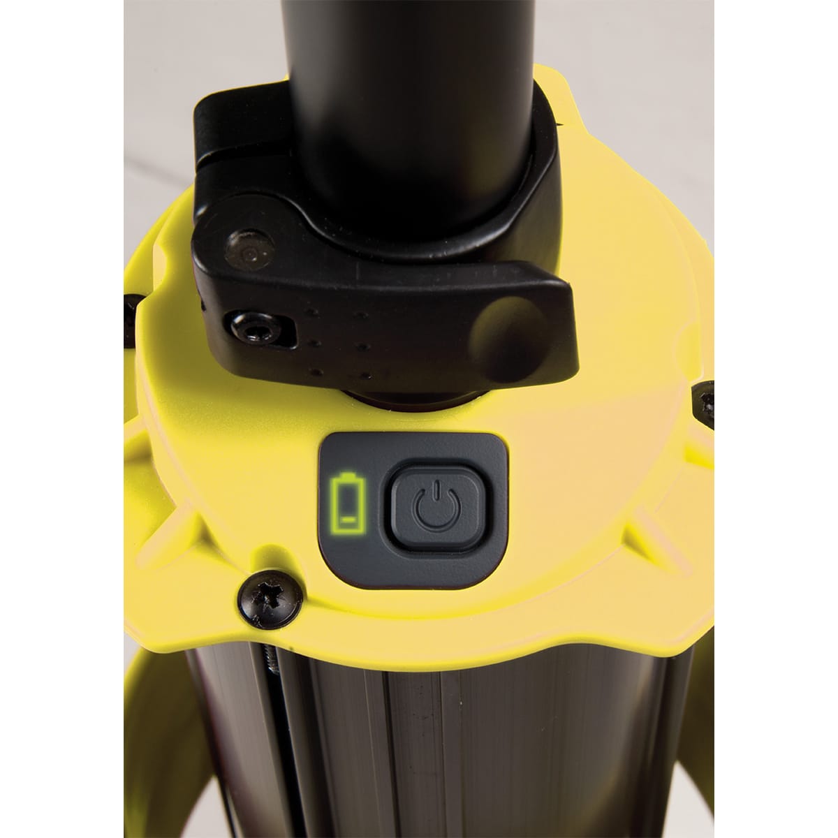 Pelican 9440 Remote Area Lighting System RALS Gen 2 (Yellow)