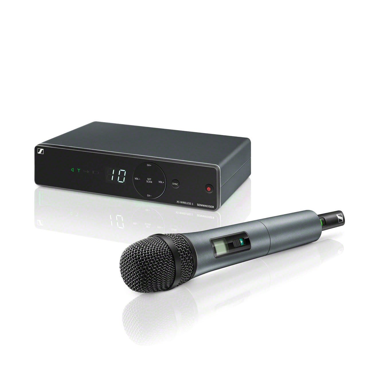 Sennheiser XSW 1-825-A UHF Vocal System with e825 Handheld Microphone (A: 548-572 MHz)