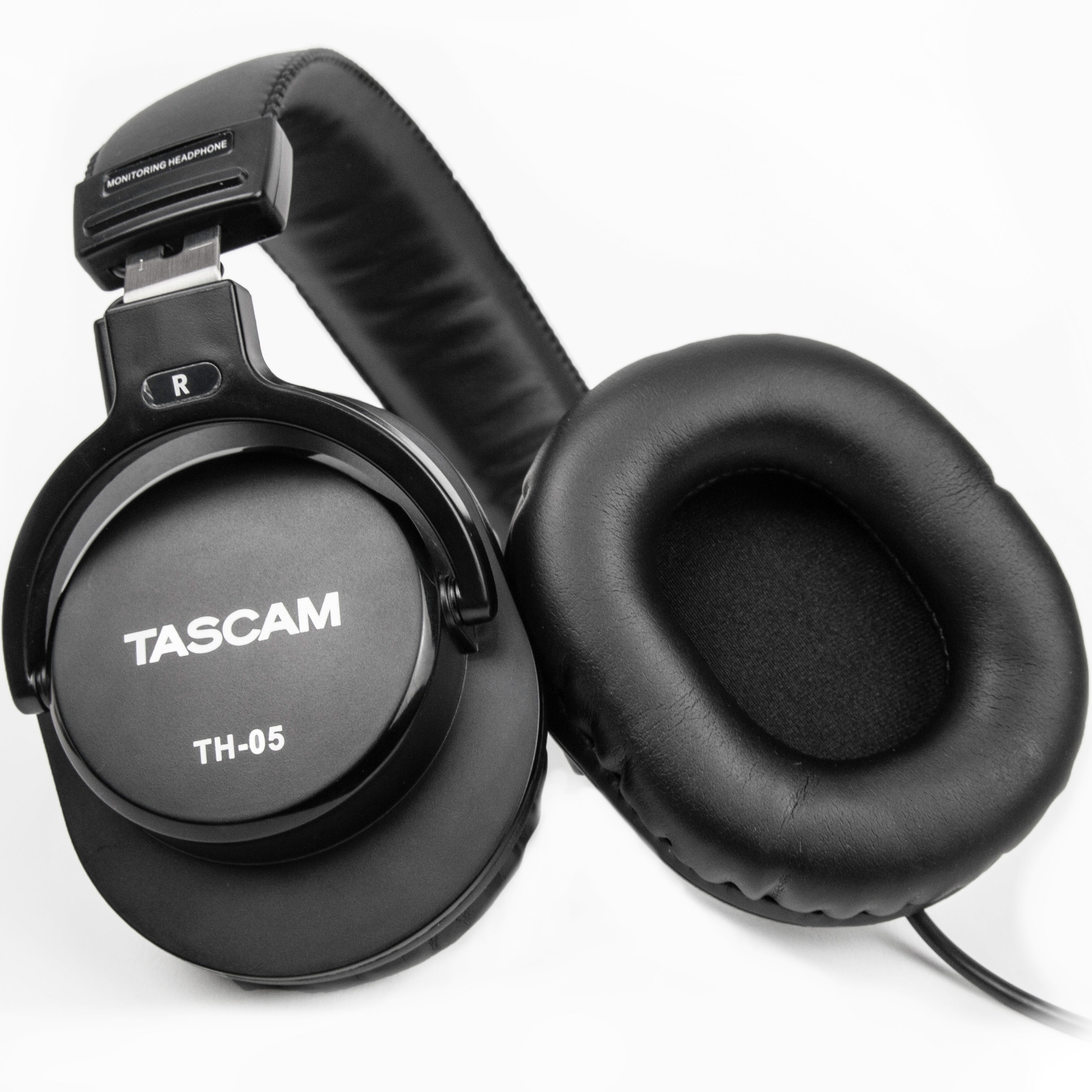 Tascam TH-05 Monitoring Headphones